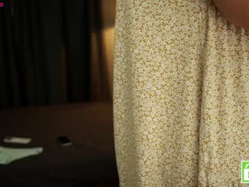 latina cam girl tessarosse_ image #3178834