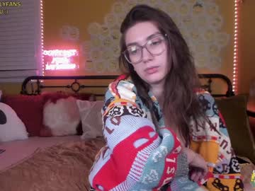 latina cam girl daydreamur_gurl image #403121
