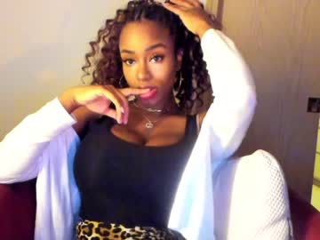 latina cam girl napudi1 image #1923421