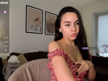 latina cam girl intrigueeme image #1295336