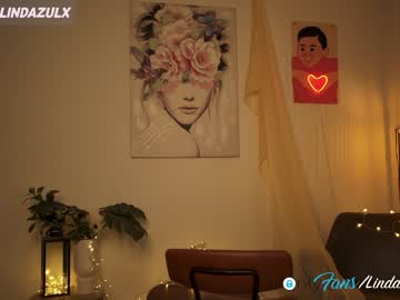 latina cam girl lindabluee image #3792144