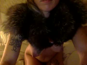 latina cam girl vermontpears image #2672691