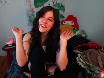 latina cam girl emmachoice image #2548731