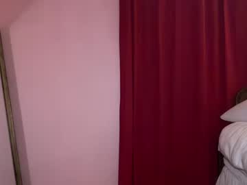 latina cam girl bigredcarrott image #4375740