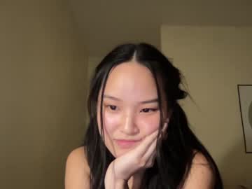 latina cam girl alice_lee18 image #1971340