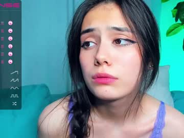 latina cam girl aimeebaca image #1229925