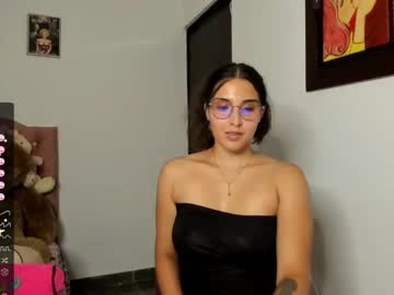 violetalee latina cam