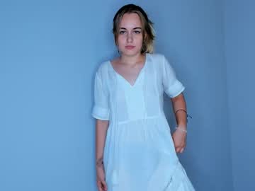 latina cam girl lindamildreda image #3366474