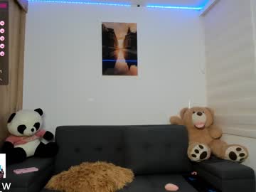 latina cam girl abigail_w image #2384292