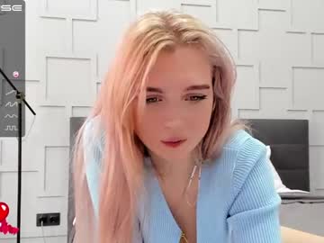 latina cam girl small_blondee image #982230