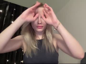 latina cam girl _juicy_peach_ image #640612