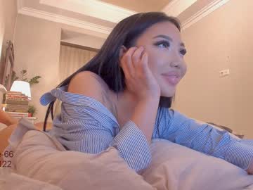 latina cam girl elikacutee image #334362