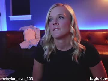 latina cam girl taylor_love_303 image #3393722