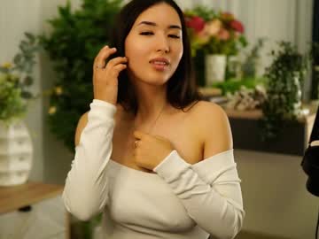 latina cam girl moonlight_silk image #4657330