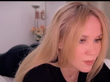 latina cam girl myassistant image #4233938