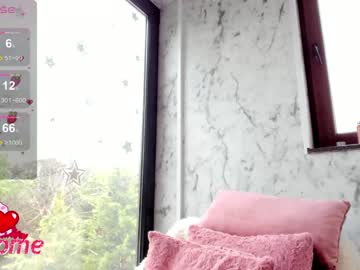 latina cam girl sassyt33n image #4528237