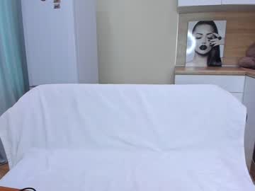 latina cam girl yana_squrel_22 image #364623