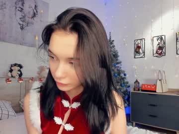 latina cam girl riskyproject image #3975842