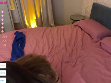 latina cam girl coyness_geneva image #3801917