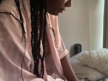 merlinnmisty latina cam
