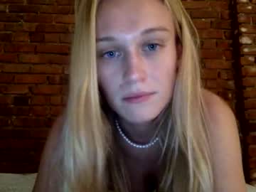 latina cam girl daddyslittleangels_ image #927564