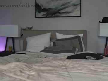 latina cam couple ari_lovexo image #3000085