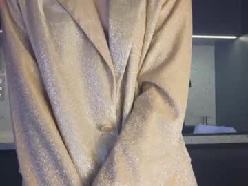 latina cam girl littlee_lily image #4712885