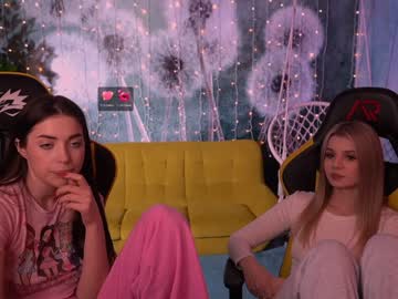 latina cam couple kira0541 image #2418042