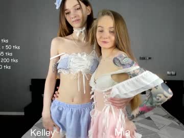 latina cam couple kelley_n_danny image #4448274