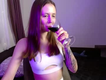 valents_cherry latina cam