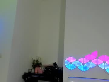 latina cam girl hotfallingdevil image #2278367