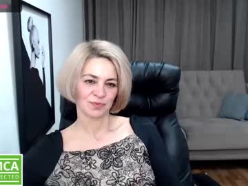 blondemommy_77 latina cam