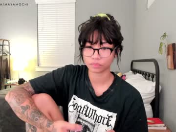 latina cam girl mayamochi image #3583341