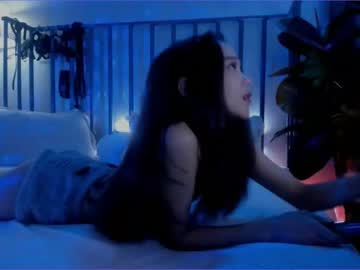 latina cam girl juliabeng1 image #3083368