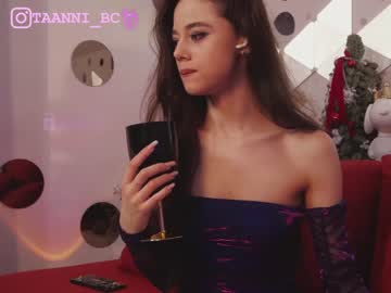 latina cam girl taanni_bc image #4019945