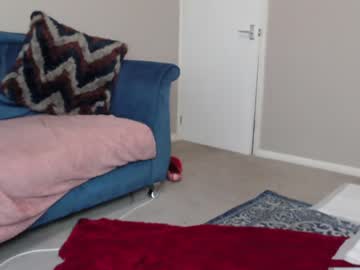 latina cam girl bigboobiebabex image #2102440