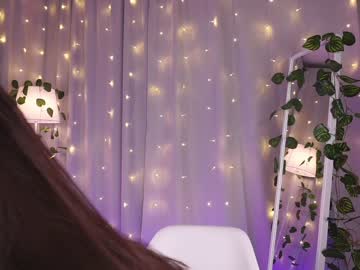 latina cam girl helenmoors image #3366438