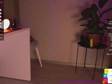 latina cam girl kronniekray image #3194207