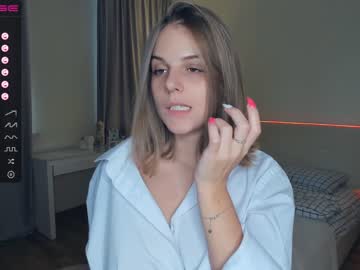 latina cam girl erline_may image #4363438