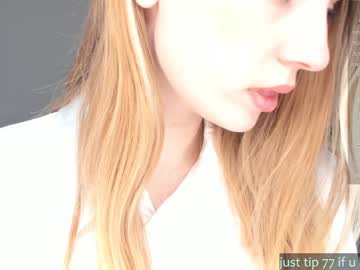 latina cam girl fannycullimore image #4381449
