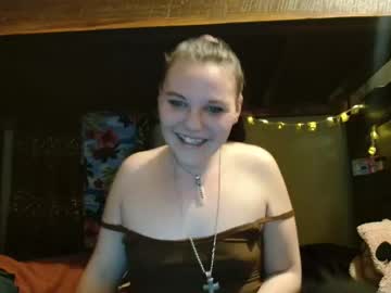 latina cam couple poundedsnowbunny image #4315139