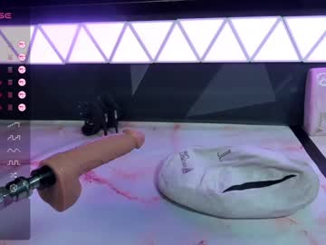 latina cam girl vanessa_love image #4587106