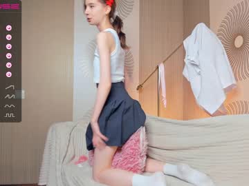 latina cam girl happiness_call image #3212538