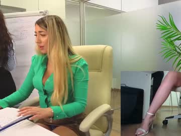 latina cam girl babesgowild image #4030243