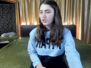 nikki_teylor latina cam