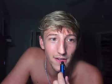 latina cam man charles_mason21 image #3178572