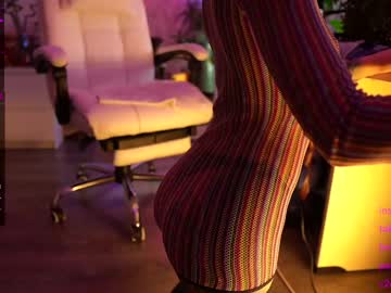 latina cam girl kronniekray image #1332112