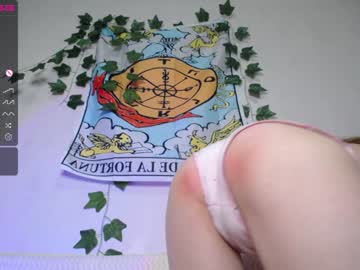 latina cam girl shycinderella image #2332362