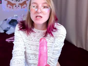 latina cam girl lanadelmaar image #2403721