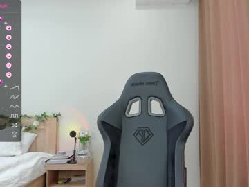 latina cam girl amilia4u image #3536560